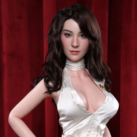 Reina – Regal Reflection