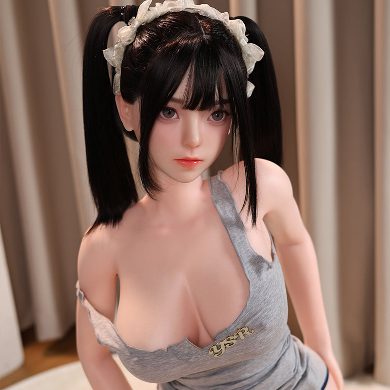 Selene – The Ice Queen Who Melts for You