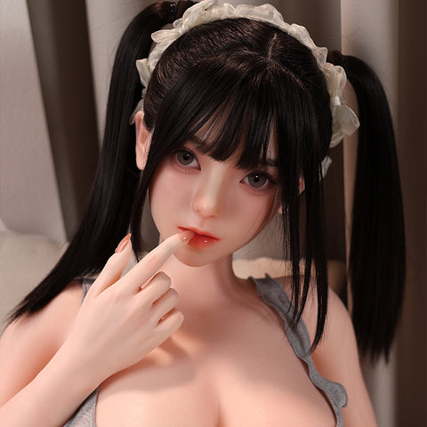 Selene – The Ice Queen Who Melts for You