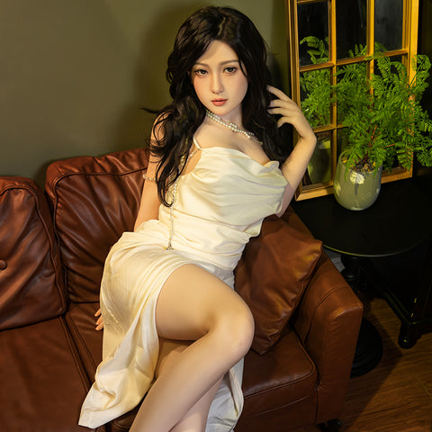 Vanessa – Velvet Authority