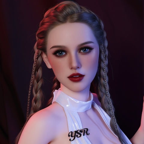 Helena – The Woman Who Understands You