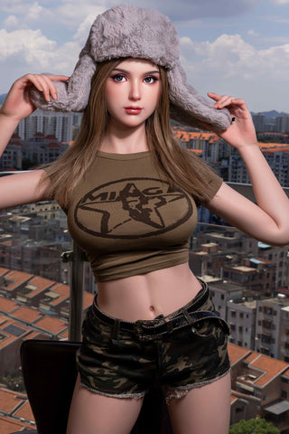 Hannah – Serene Muse